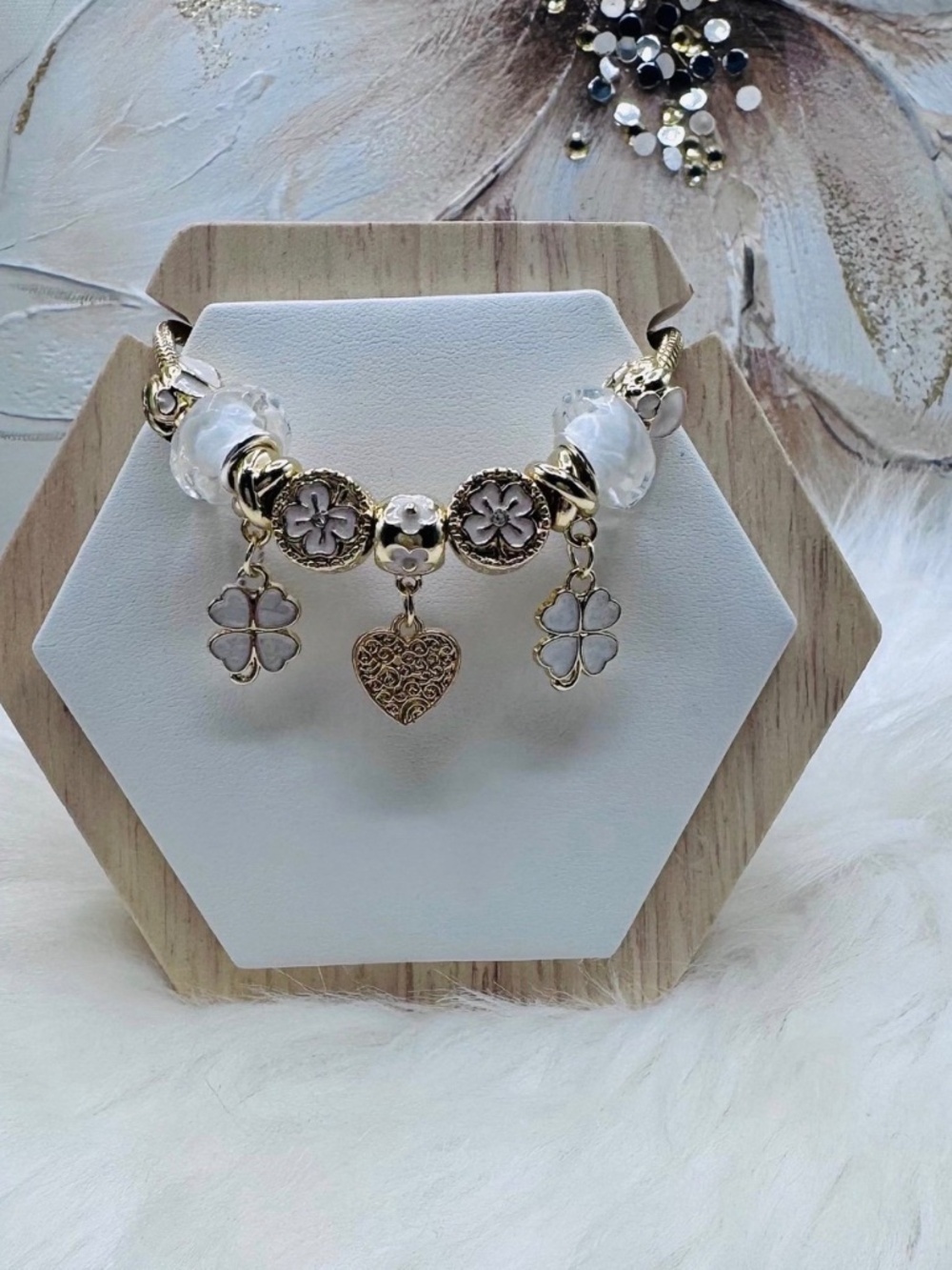 The Flower & Heart Charms Bracelet